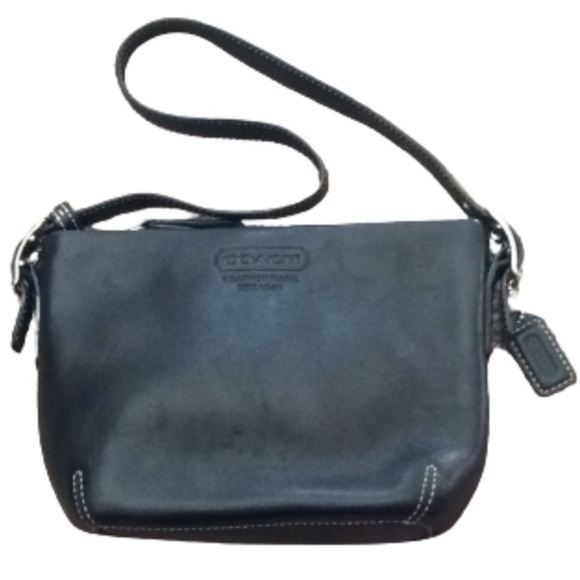 Coach Black Glove Tanned Leather Shoulder Bag